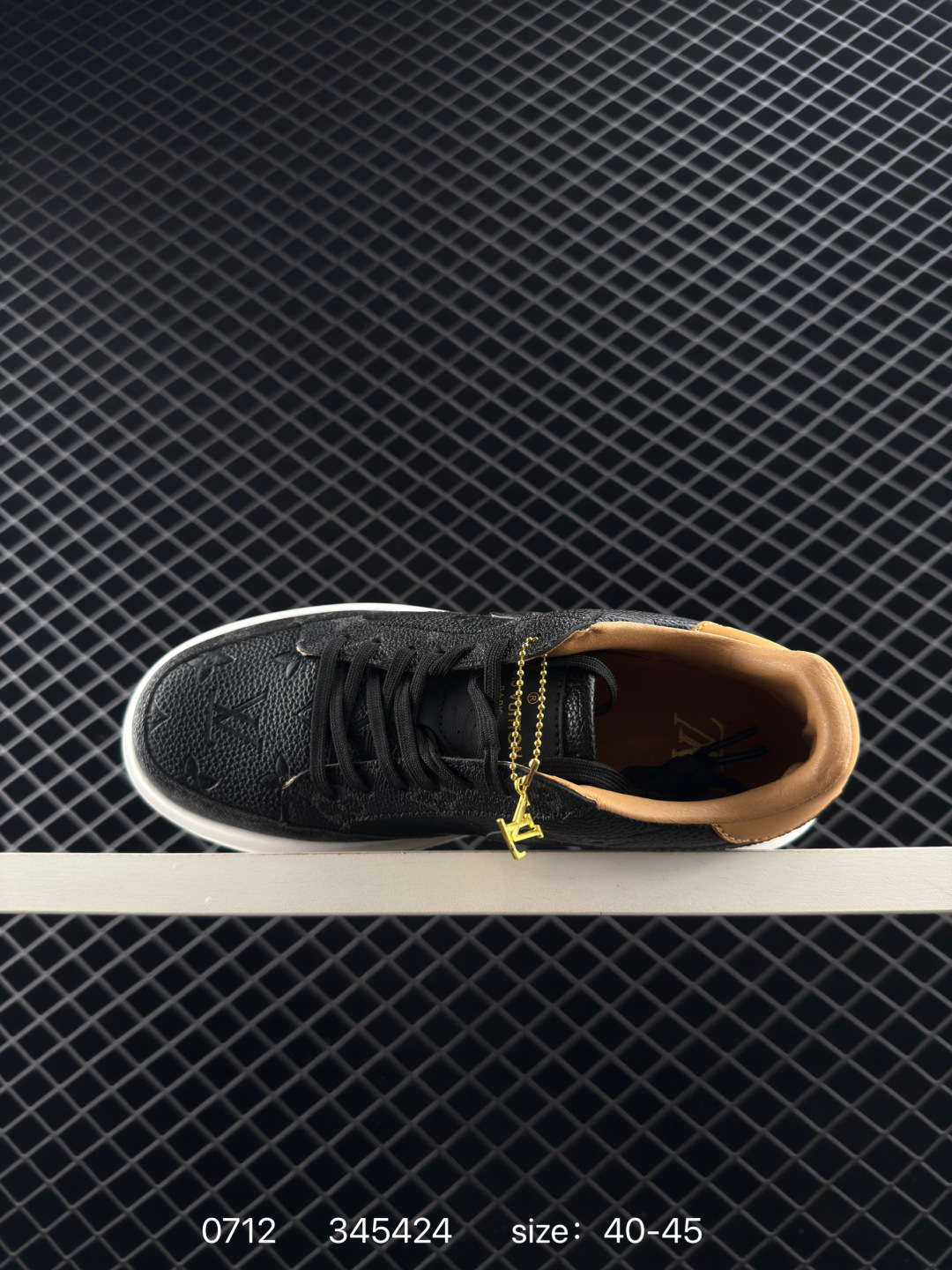 Louis Vuitton x Air Jordan 1